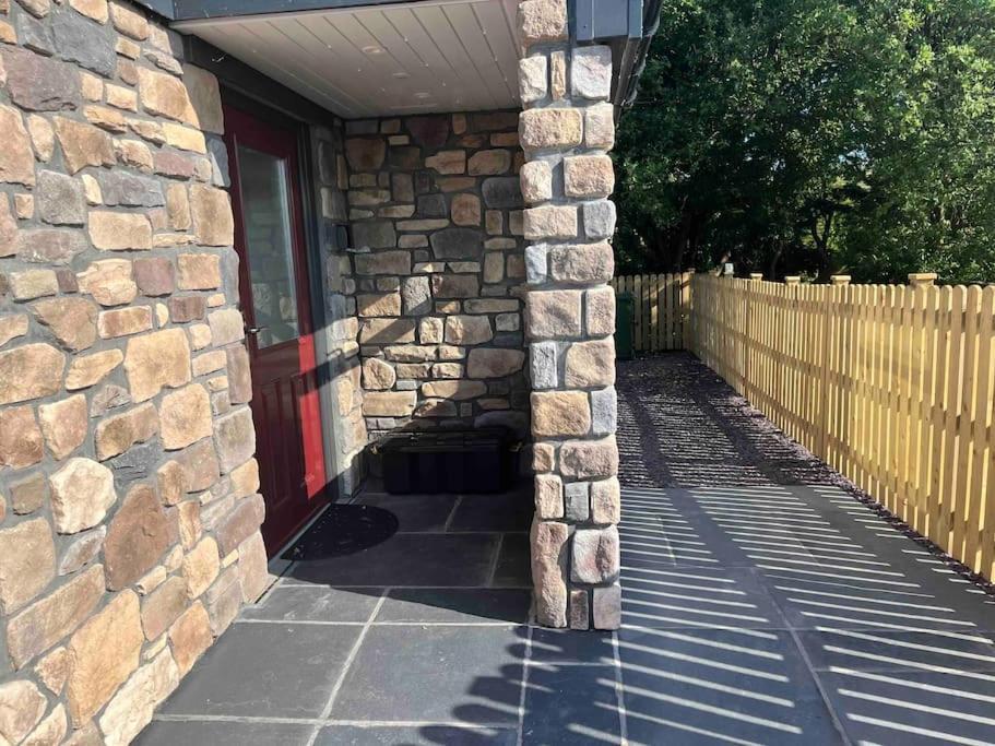 Hedd Wen Villa Llanllyfni Buitenkant foto